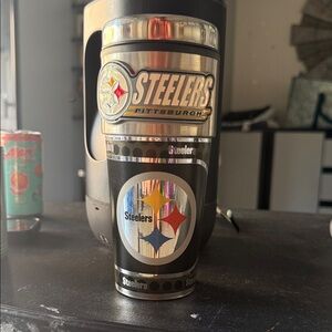 Pittsburgh Steelers Black Stainless Travel Tumbler - Official Team Logo